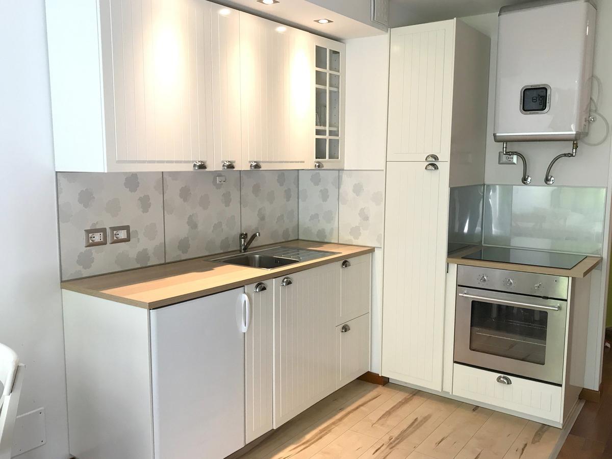 מדונה די קמפיליו Emerald Studio Apartment מראה חיצוני תמונה